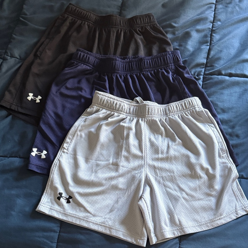 Under Armour Kids 3-Pack Athletic Mesh Shorts - Black, Navy, Light Gray